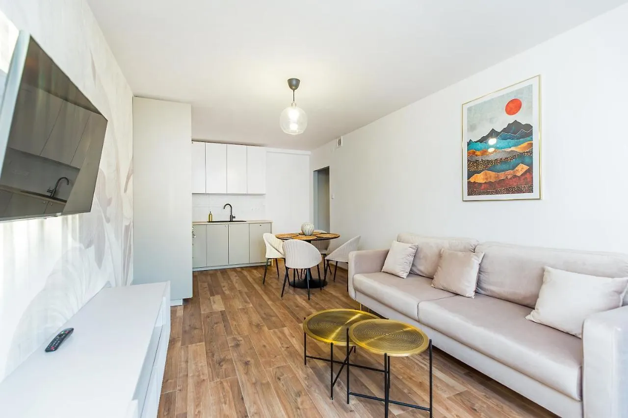 Spacious Modern Apartment - Wielicka - Bonarka Krakow