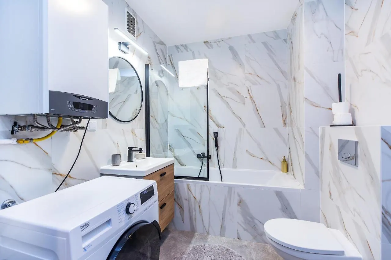 Spacious Modern Apartment - Wielicka - Bonarka Krakow