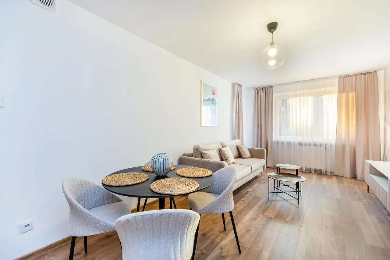 Spacious Modern Apartment - Wielicka - Bonarka location